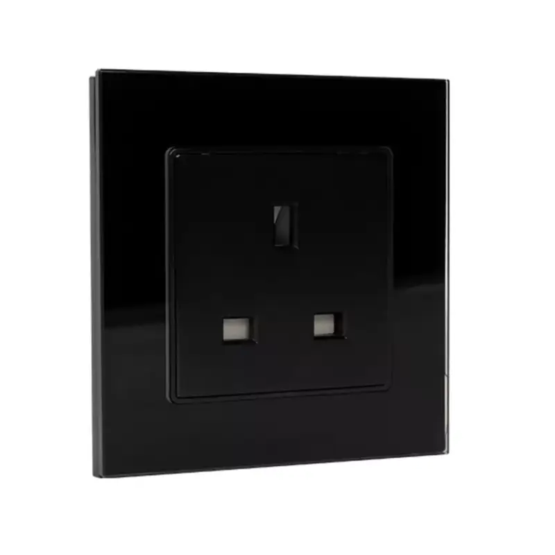UK TYPE SOCKET 13A GLASS FRAME BLACK Utolsó esély