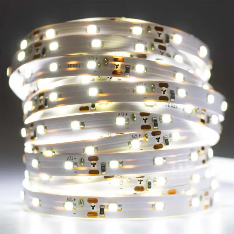 LED szalag szalag 12V 240W 3000LED 2835 hideg 8mm tekercs 50m Kiárusítás