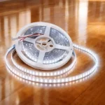 Végkiárusítás LED SZALAG „FOLYÓ VÍZ” BELTÉRI EFFEKTHEZ 10W/m, 800lm/m, 24V, csomag 10m